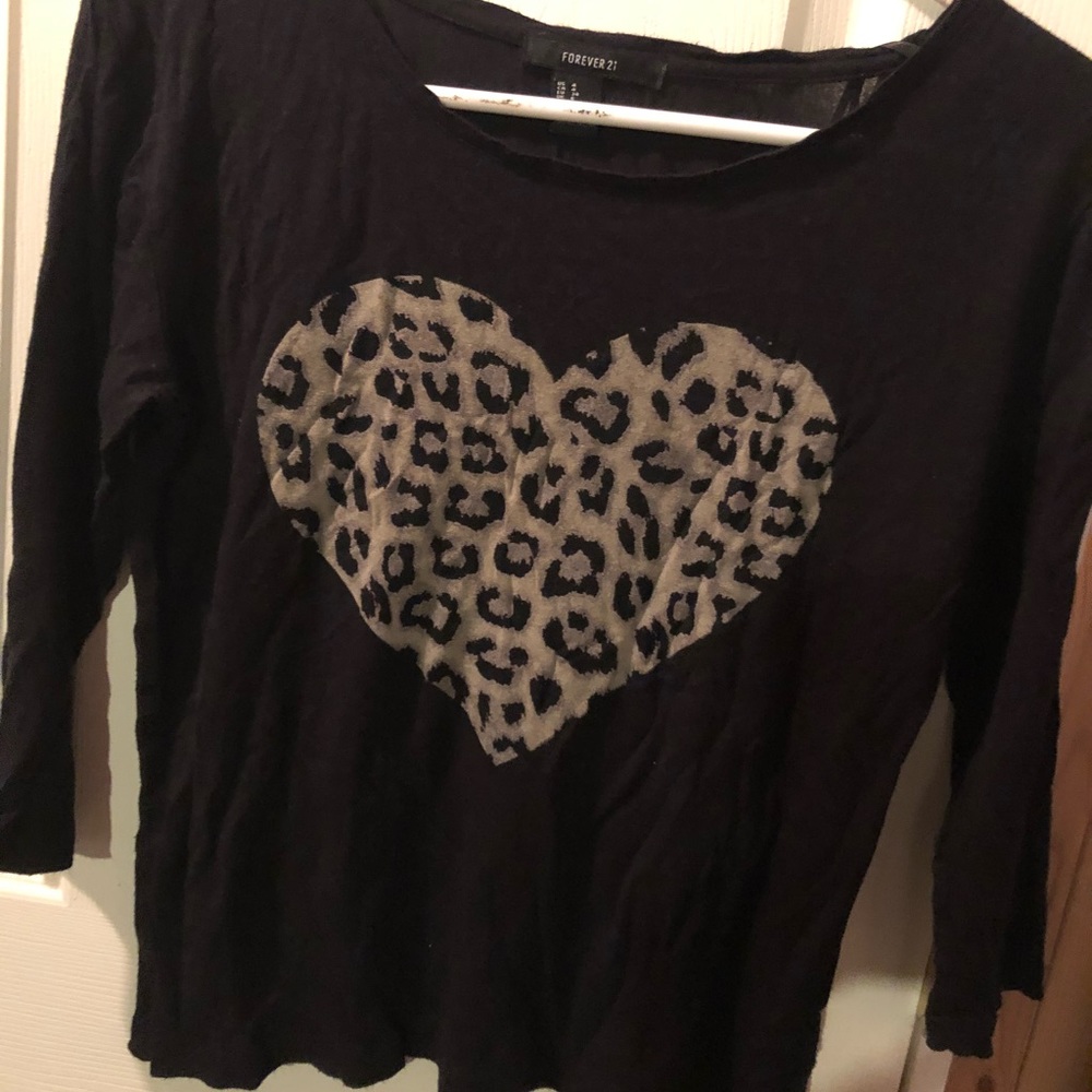 🎉Forever 21 long sleeve comfy shirt
